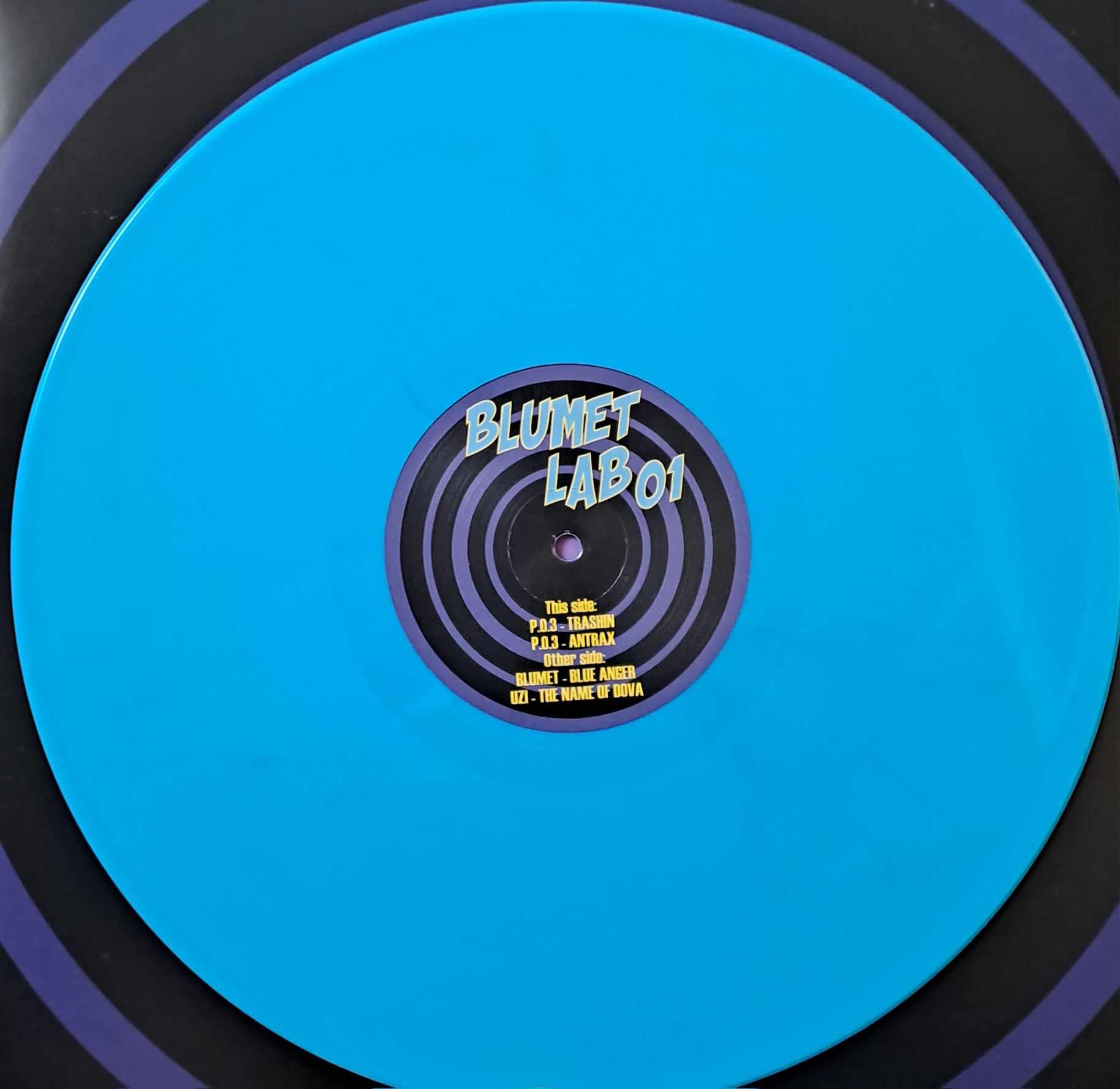 Blumet Lab 001 - Bleu - vinyle freetekno